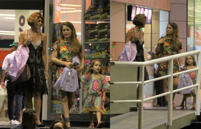 Cláudia Abreu passeia em shopping do Rio - O Fuxico