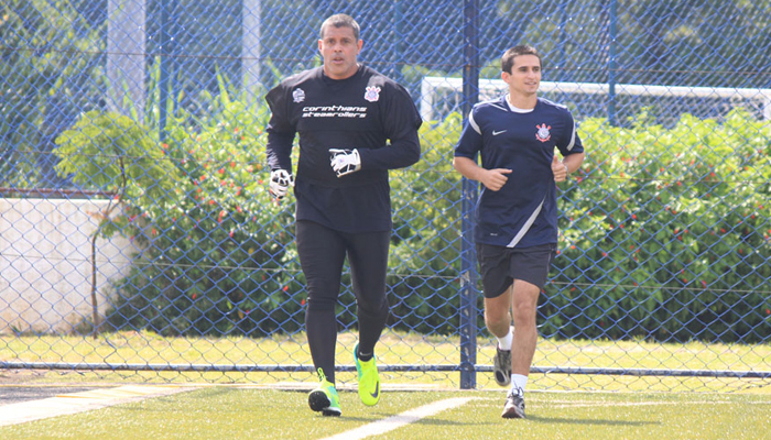 Alexandre Frota entra em preparo físico para futebol americano 