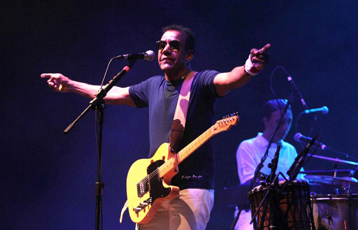 Jorge Ben Jor faz show no Via Funchal - O Fuxico