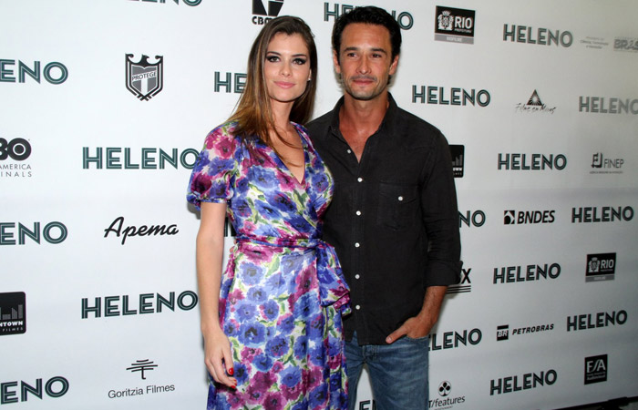 Rodrigo Santoro e Alinne Moraes em noite de première no Rio Ofuxico