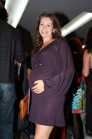Bianca Castanho com a barriguinha de grávida