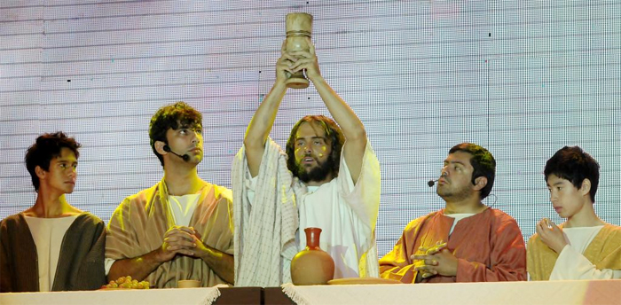 A Santa Ceia na encenação da Paixão de Cristo em São Paulo