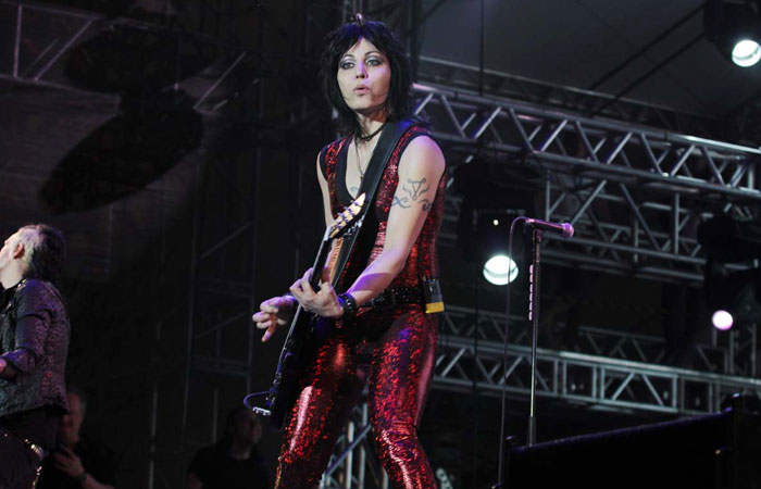 Joan Jett And The Blackhearts cantam seus sucessos no Lollapalooza - O Fuxico