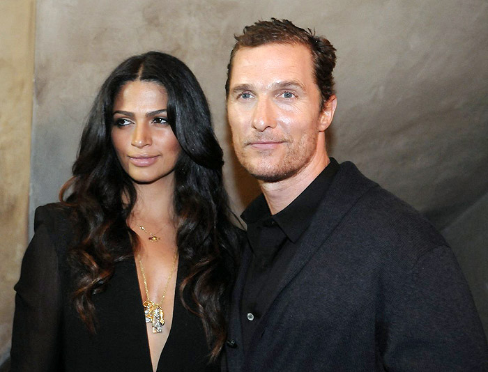 Glória Maria tieta Matthew McConaughey em São Paulo