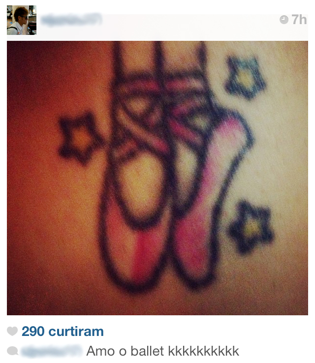 Neymar posta foto de tatuagem de mulher misteriosa em rede social