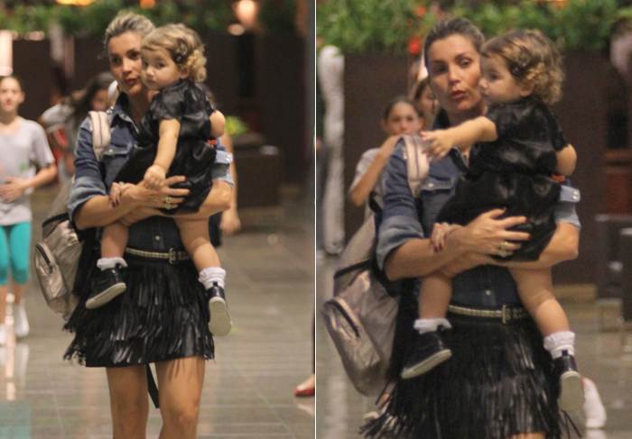 Flavia Alessandra passeia com a filha caçula
