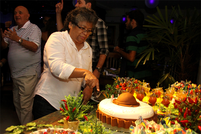 Marlene Mattos comemora aniversário, no Rio