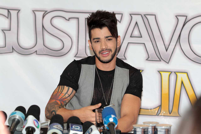 Gusttavo Lima fala com a imprensa sobre a gravação de seu DVD