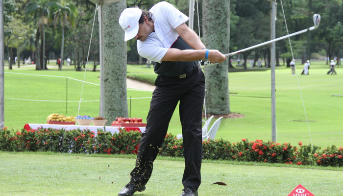 Rodrigo Lombardi e Marcos Pasquim participam de torneio de golf
