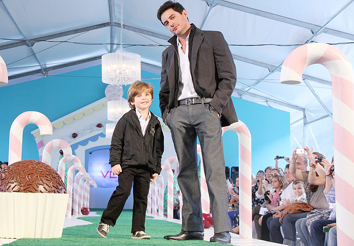 Ricardo Tozzi participa do Fashion Kids, no Rio