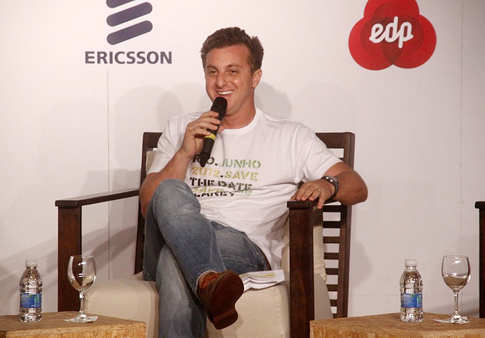 Luciano Huck participa de palestra na Rio+20