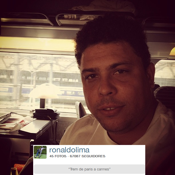 Ronaldo posta foto dentro de trem na França