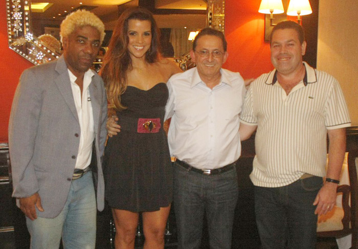 Renata Santos janta com prefeito de Cuiabá