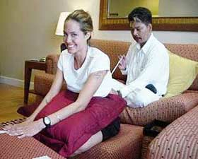 Conheça o mestre espiritual de Angelina Jolie e Brad Pitt