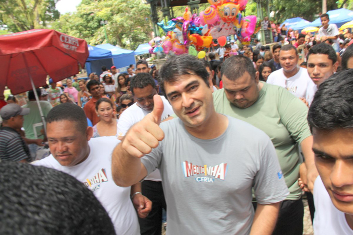 Zeca Camargo grava o Medidinha Certa em Belém