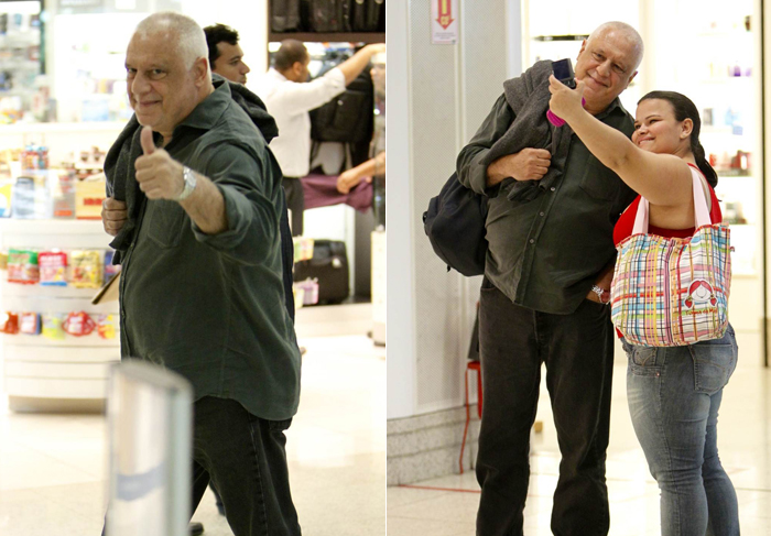 Antônio Fagundes esbanja simpatia em aeroporto carioca