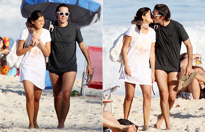 Bruno Mazzeo se amassa com a namorada em praia carioca