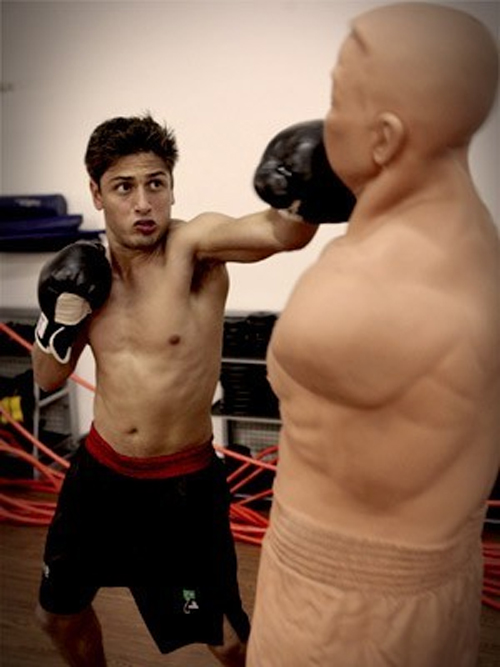 Daniel Rocha é campeão panamericano de Kickboxing