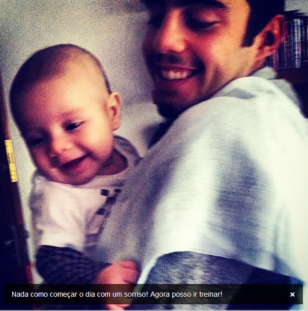 Marido de Luana Piovani publica foto com o filho