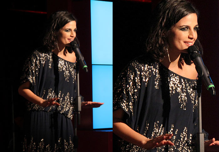 Emanuelle Araújo apresentou uma das categorias do prêmio