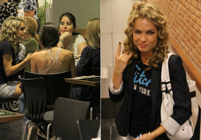  Lua Blanco participa de encontro só de mulheres em restaurante