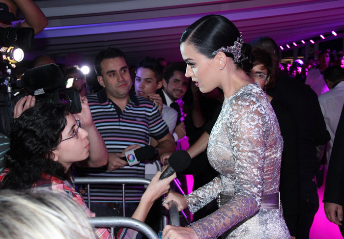 Famosos na pré-estreia do filme Katy Perry: Part Of Me (3D)