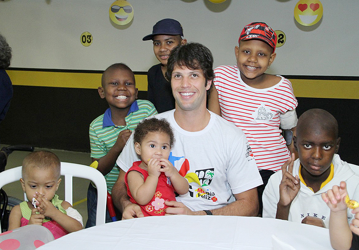 Gustavo Leão participa de lançamento de campanha no Rio