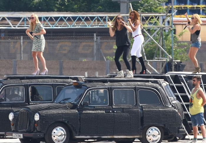 Spice Girls ensaiam para a festa de encerramento das Olimpíadas