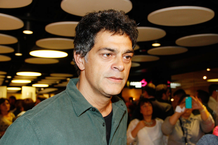 Eduardo Moscovis divulga filme em São Paulo