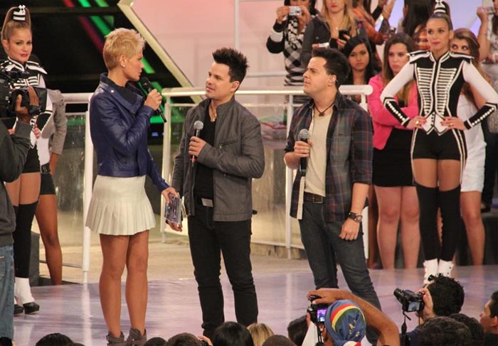 Naldo e João Neto & Frederico participam do TV Xuxa