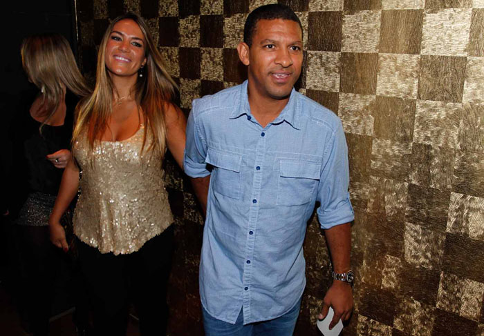 Djalminha e a esposa no aniversário de Ronaldo