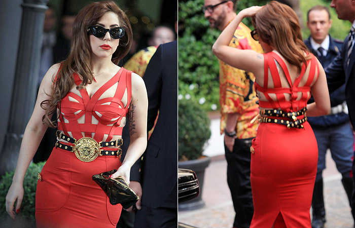 Lady in Red: Lady Gaga visita Donatella Versace, em Milão