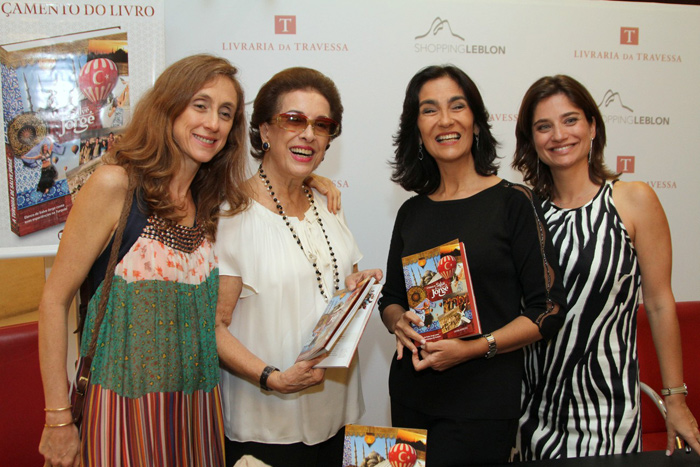 Gloria Perez comparece ao lançamento de livro inspirado em sua novela