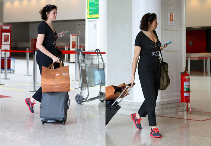 Lília Cabral circula pelo aeroporto do Rio de Janeiro