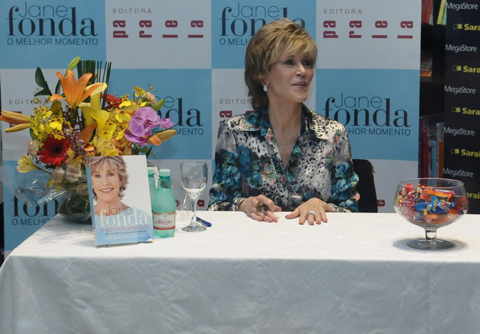 Jane Fonda lança seu livro, no Brasil