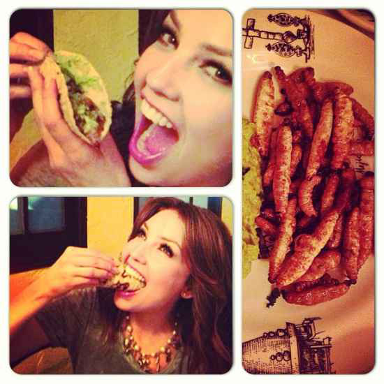 Thalía come tacos de larvas em visita ao México 