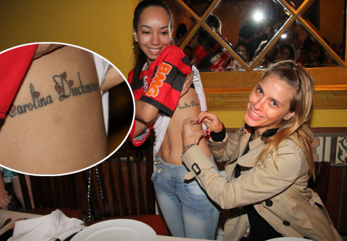 Carolina Dieckmann conhece fã que tatuou seu nome no corpo O Fuxico