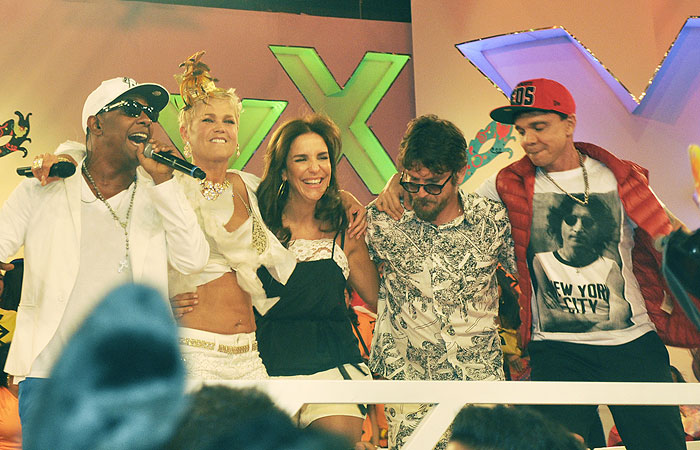 Xuxa recebe cantor Netinho e Ivete Sangalo em seu especial de Carnaval