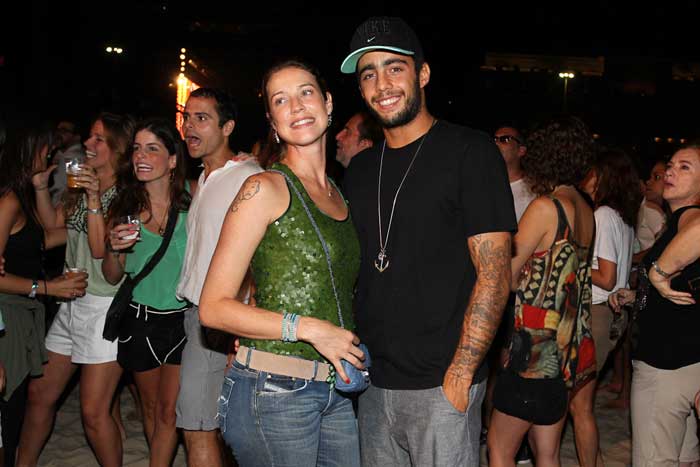 Luana Piovani e Pedro Scooby no Show de Stevie Wonder O Fuxico