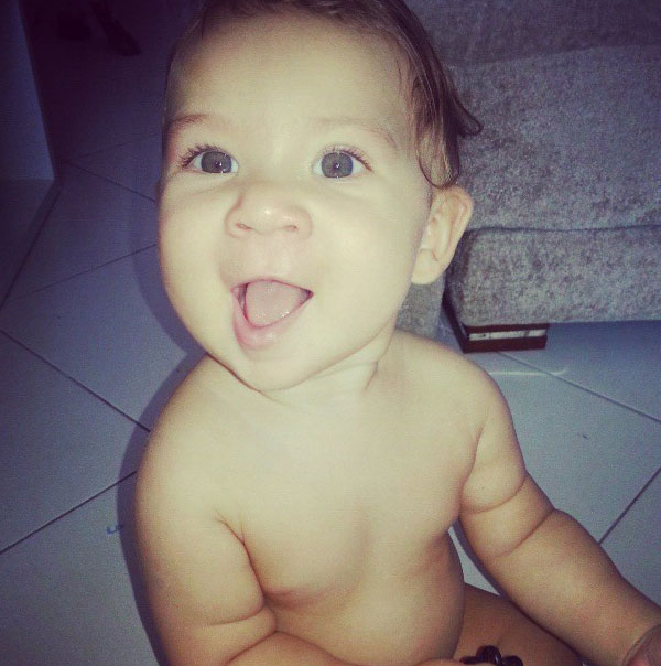 Priscila Pires mostra foto do filho: “Meu gostoso!”