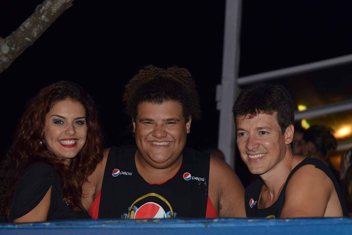 Rodrigo Faro e Paloma Bernardi curtem último dia do Festival de Verão Salvador