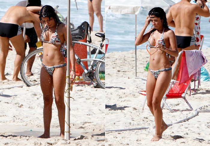 Ana Lima, a Verônica de Malhação, exibe o corpão na praia