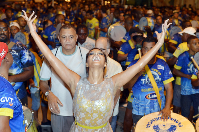 Juliana Alves é a rainha de bateria da Unidos da Tijuca