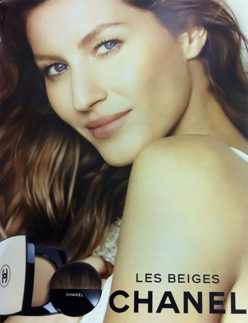 Gisele Bündchen estrela campanha de maquiagem para a Chanel