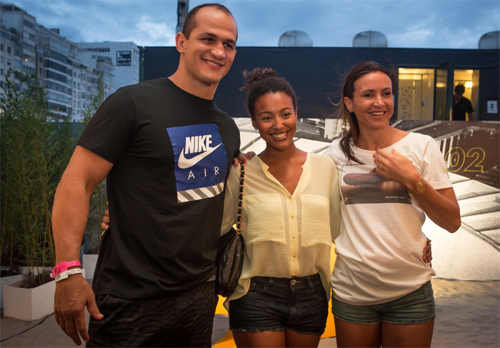 Seu Jorge e Naldo agitam evento da Nike no Rio