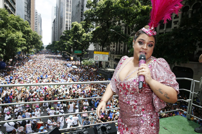 Preta Gil comandou o bloco com cerca de 300 mil pessoas