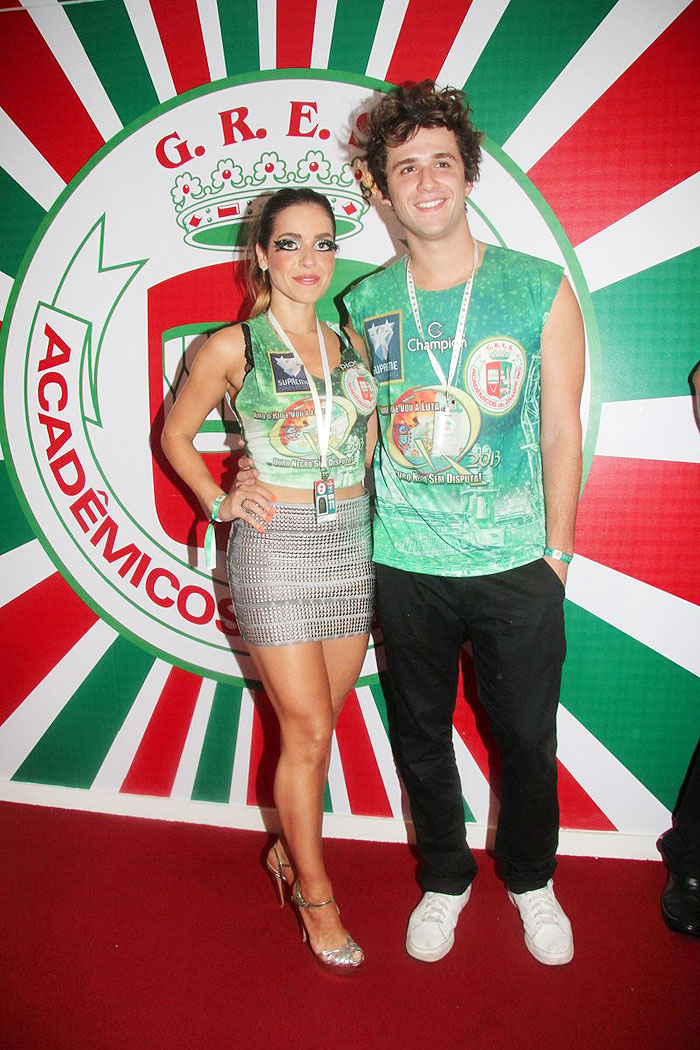 Monique Alfradique e Gil Coelho