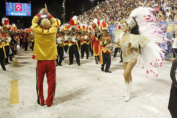 A bateria da Grande Rio