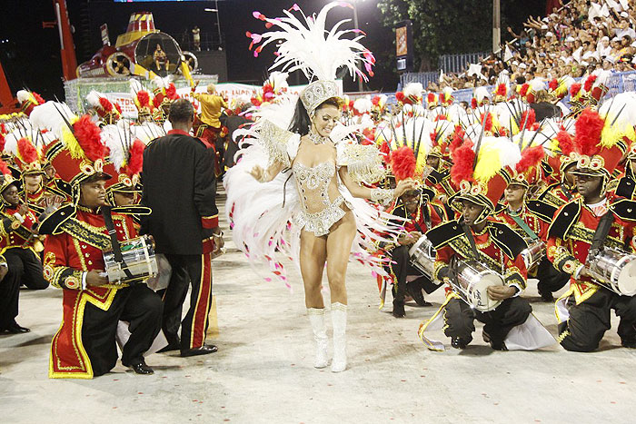 Carla Prata, Rainha de Bateria da Grande Rio