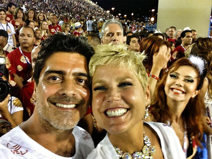  Junno Andrade posta foto com Xuxa: “[Felicidade] agora sorri pra tristeza”